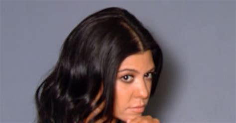 Kourtney Kardashian Flashes Boobs, Butt and More While ...